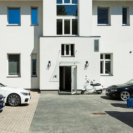 Centrum فندق مبيت وإفطار غدينيا