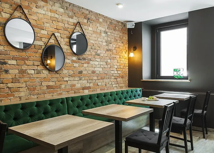 Centrum Nocleg ze śniadaniem 4*